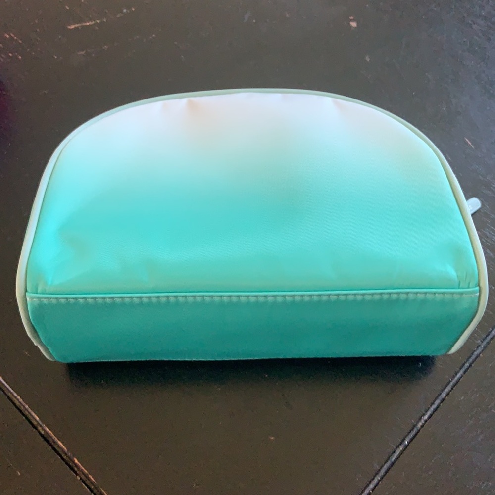 Kate spade medium dome cosmetic bag - Picture 2 of 6